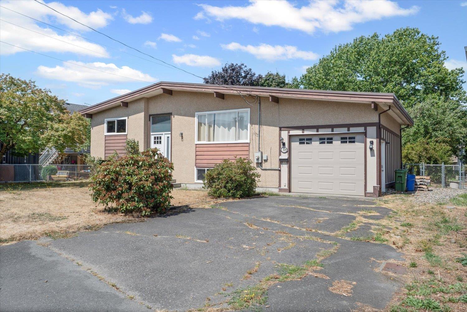 Property at 45259 STIRLING AVENUE image 3