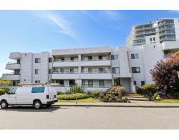 <div class="price">$398,000</div> 303 1341 George, Street, White Rock<br><div style="margin-bottom:8px;"><small>Coldwell Banker Executives Realty</small></div><div class='bed_bath'>1 Bed | 1 Bath</div>