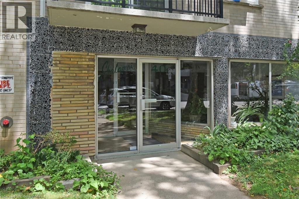 Property at 40 ROBINSON Street Unit# 505 image 2