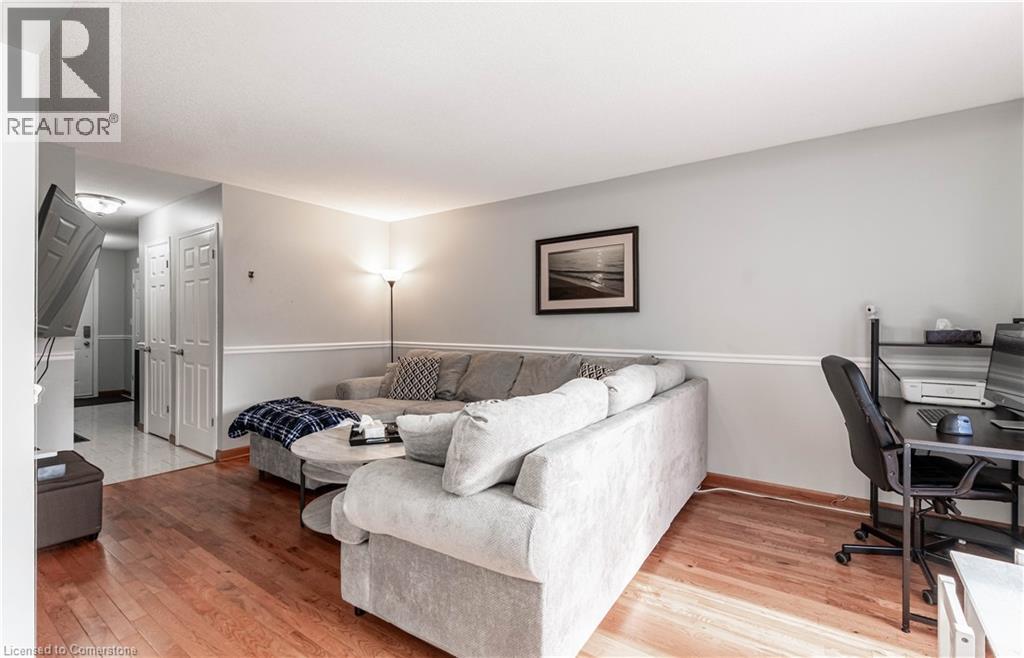 1 Royalwood Court Unit# 55, Hamilton, Ontario  L8E 4Y2 - Photo 9 - 40757459