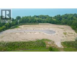 3407 FOUR ELMS COURT, Plympton-Wyoming, Ontario