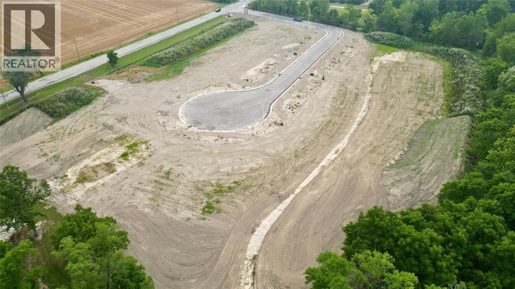 3403 Four Elms Court, Plympton-Wyoming, Ontario  N0N 1E0 - Photo 13 - 25019414