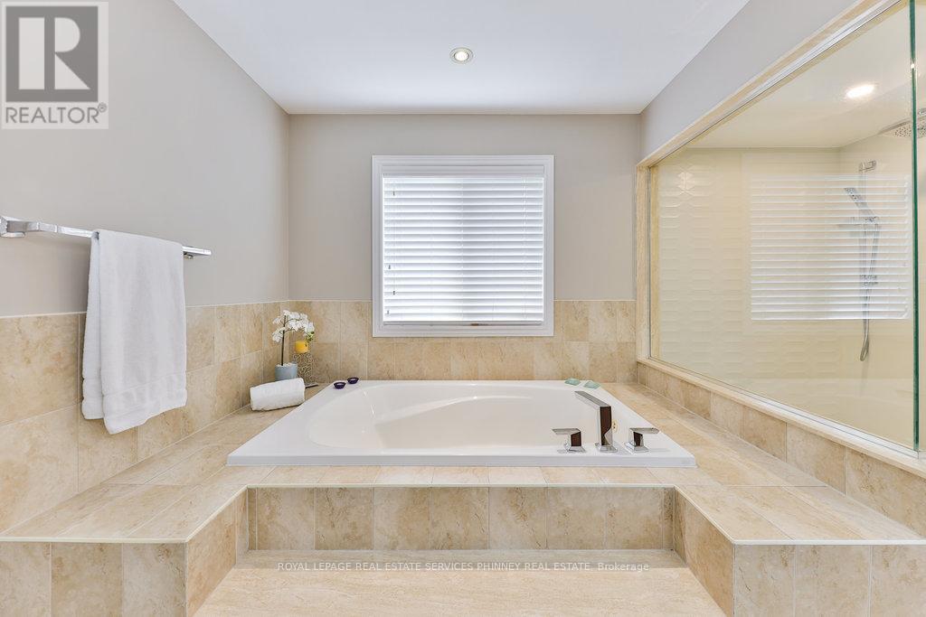 3260 Ribble Crescent, Oakville, Ontario  L6M 0B1 - Photo 27 - W12325170