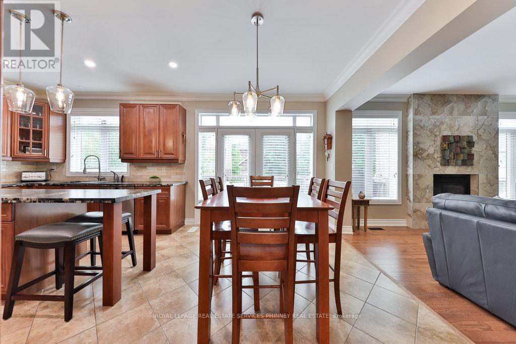 3260 Ribble Crescent, Oakville, Ontario  L6M 0B1 - Photo 7 - W12325170