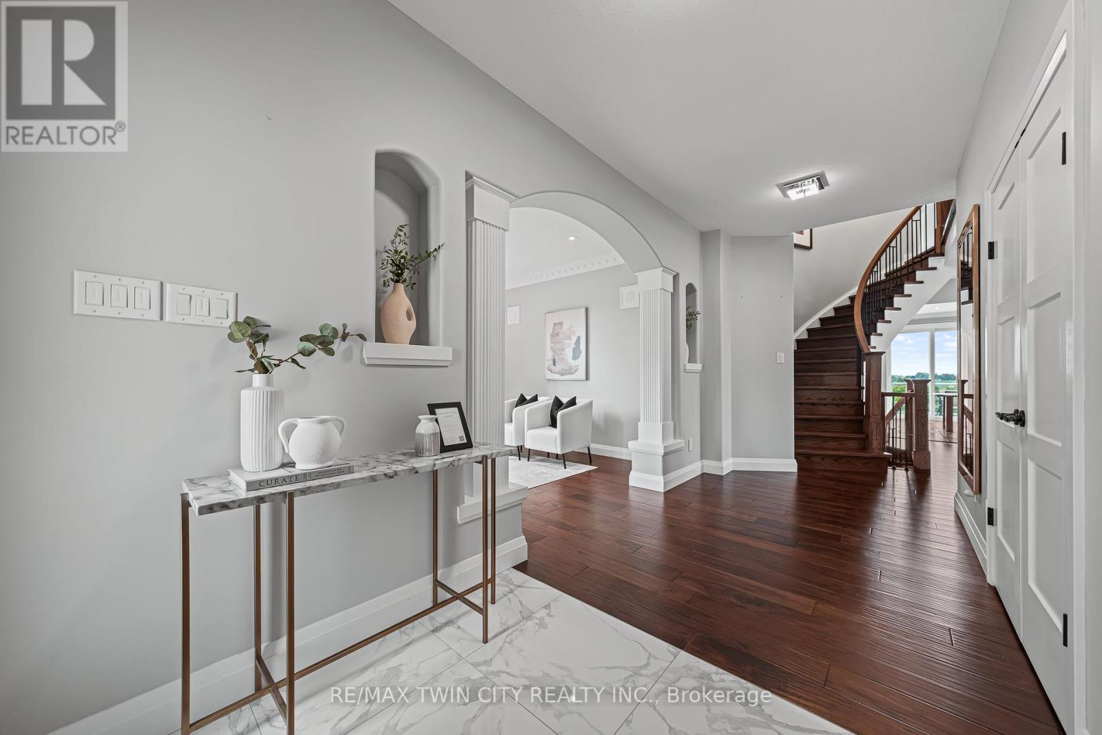 11 Milne Drive, Wilmot, Ontario  N0B 2H0 - Photo 8 - X12325189