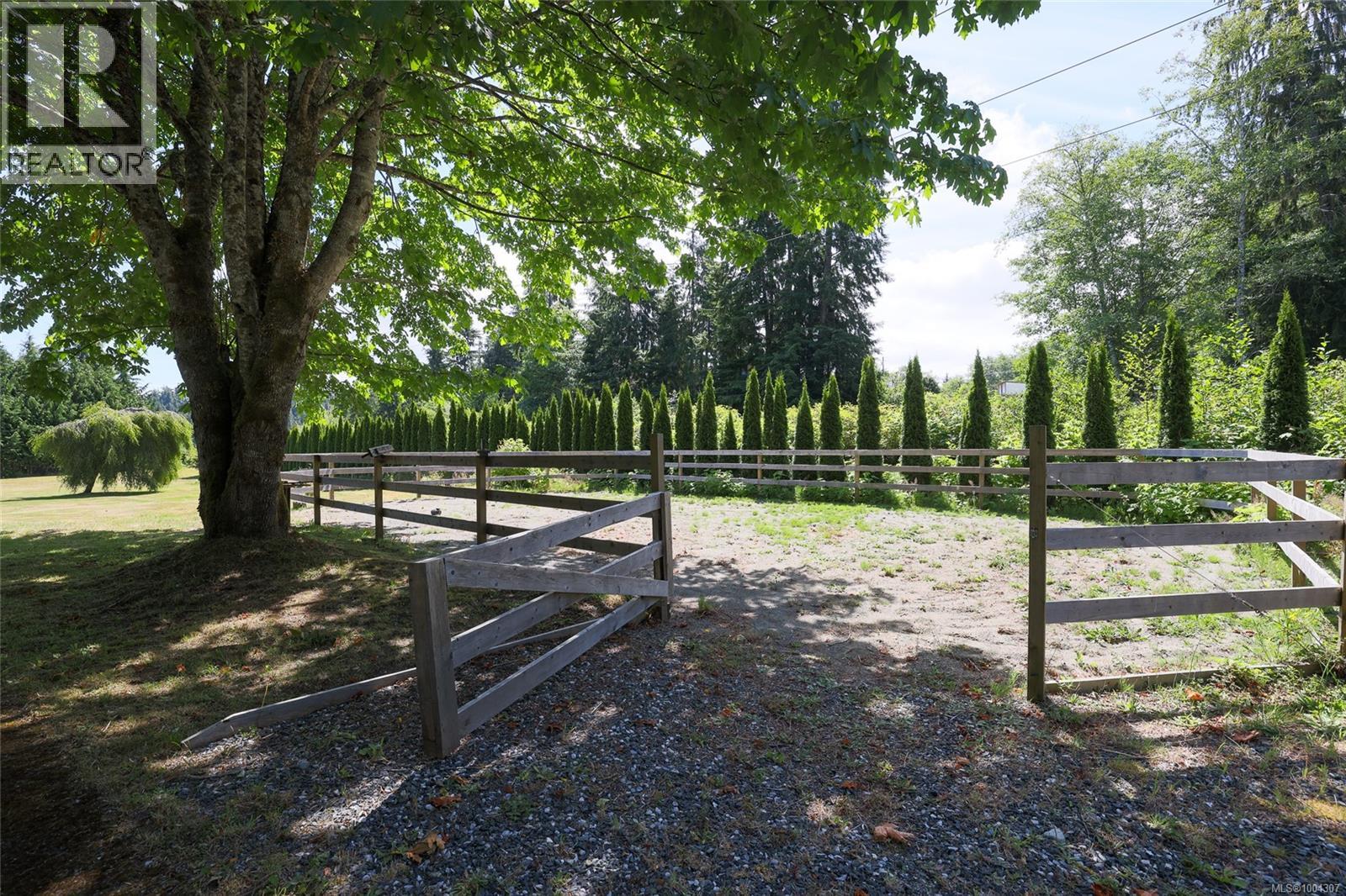 B-610 Nimpkish Heights Rd, Hyde Creek, British Columbia  V0N 2R0 - Photo 10 - 1004307