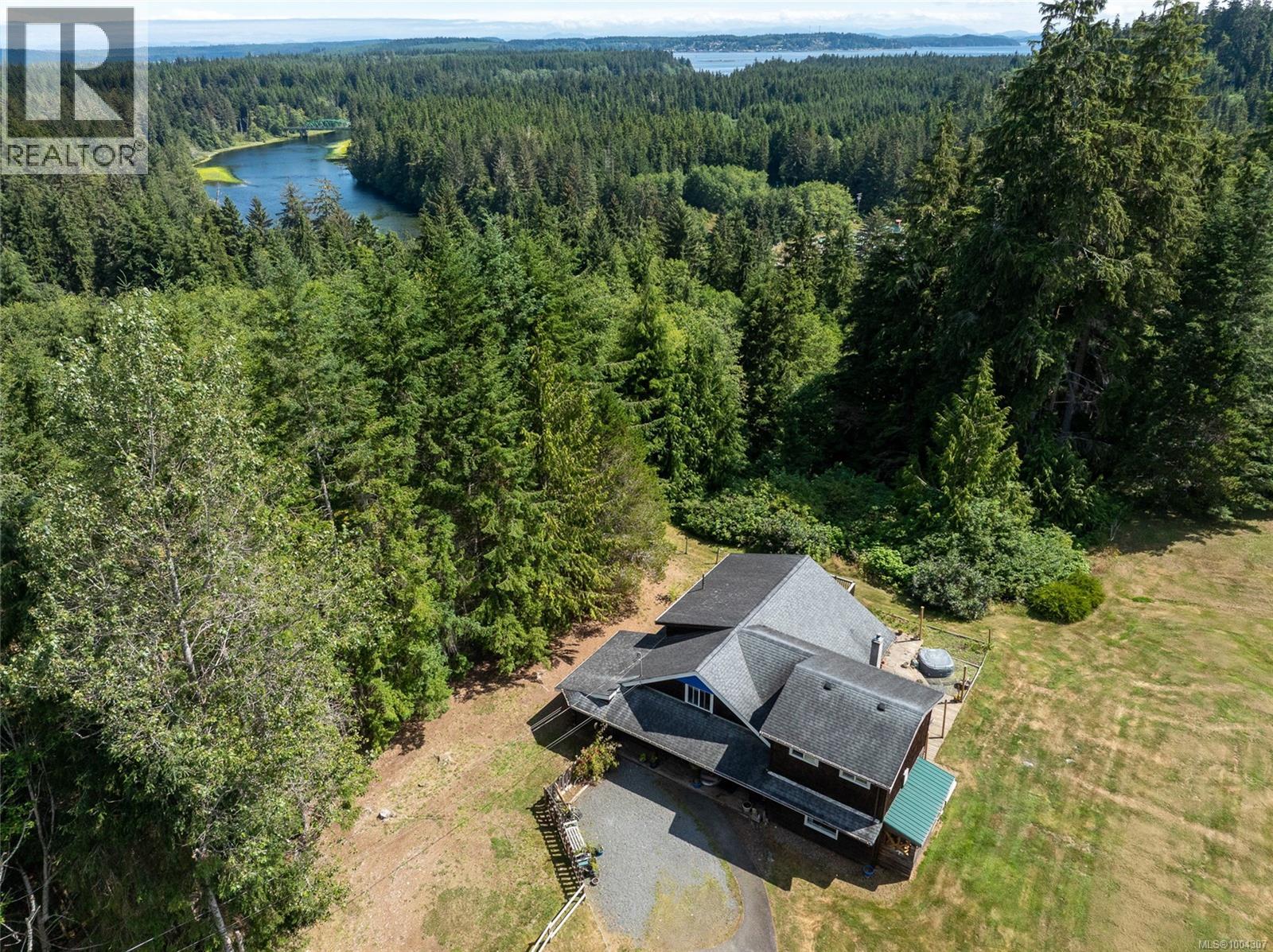 B-610 Nimpkish Heights Rd, Hyde Creek, British Columbia  V0N 2R0 - Photo 2 - 1004307