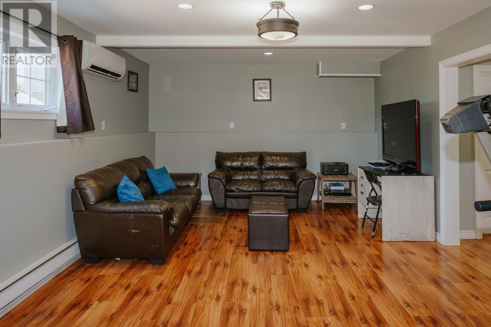200 Jr Smallwood Boulevard, Gambo, Newfoundland & Labrador  A0G 1T0 - Photo 21 - 1288495