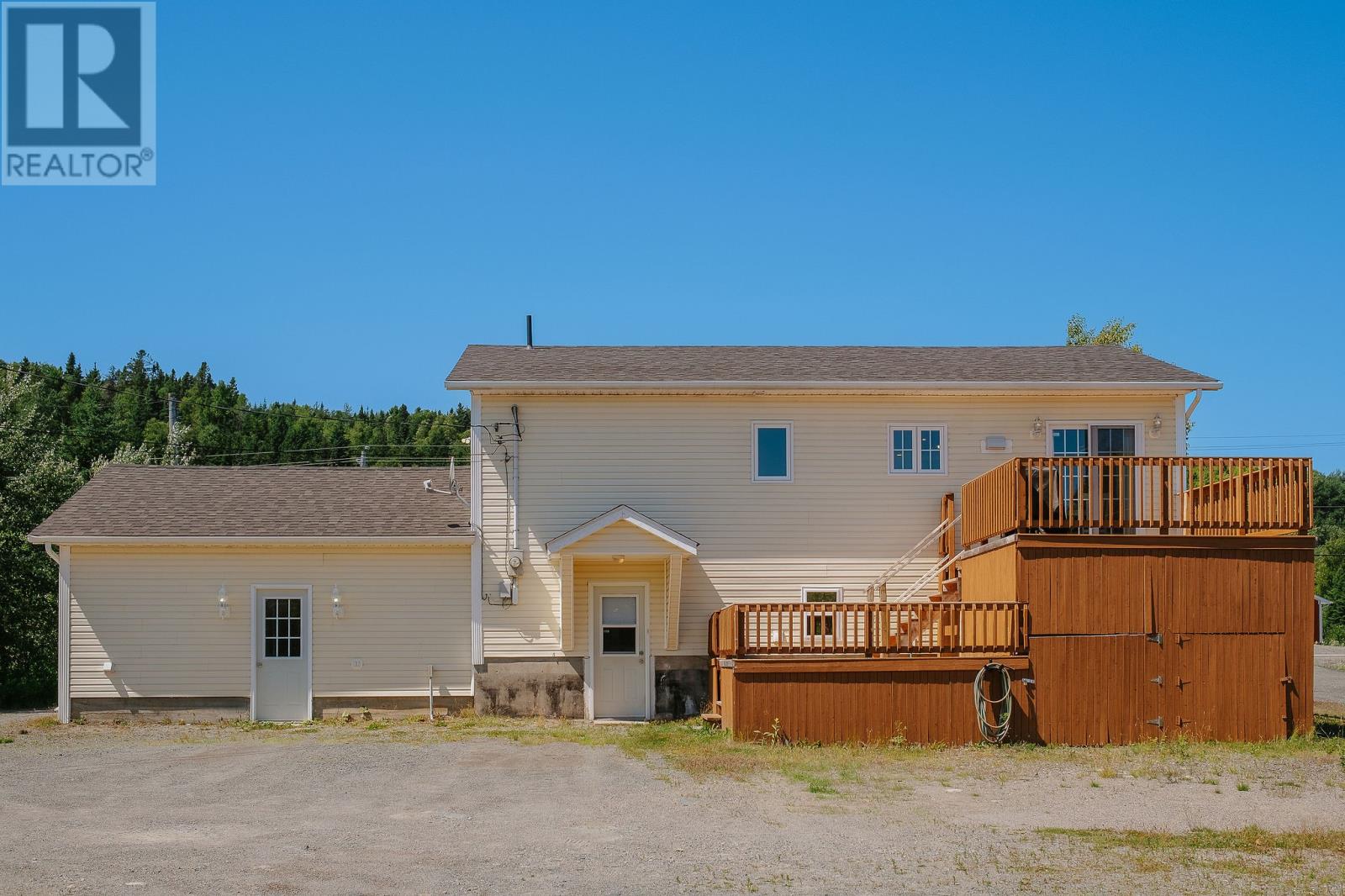 200 Jr Smallwood Boulevard, Gambo, Newfoundland & Labrador  A0G 1T0 - Photo 33 - 1288495