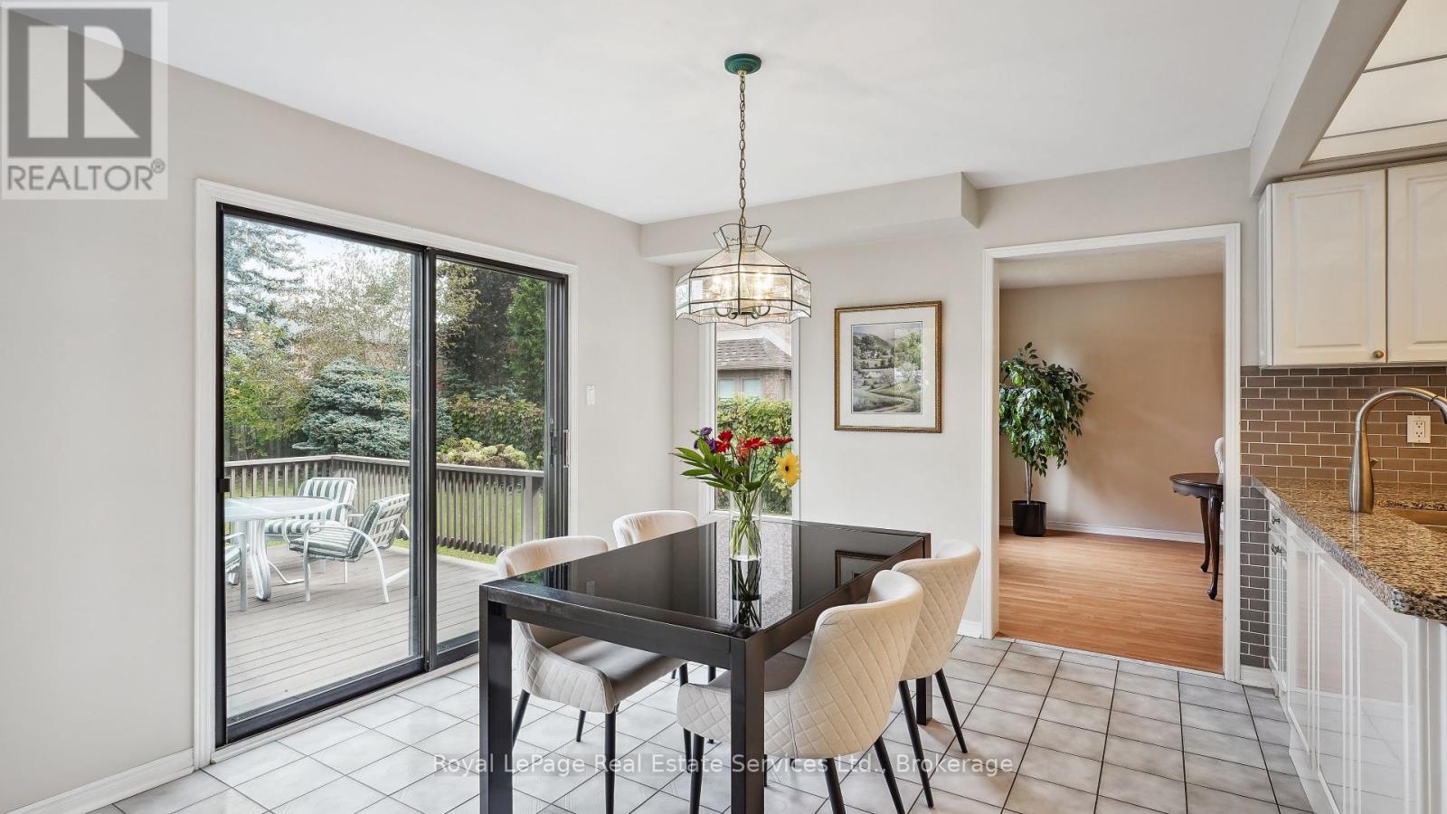 524 Chillingham Crescent, Oakville, Ontario  L6J 6N7 - Photo 10 - W12325430