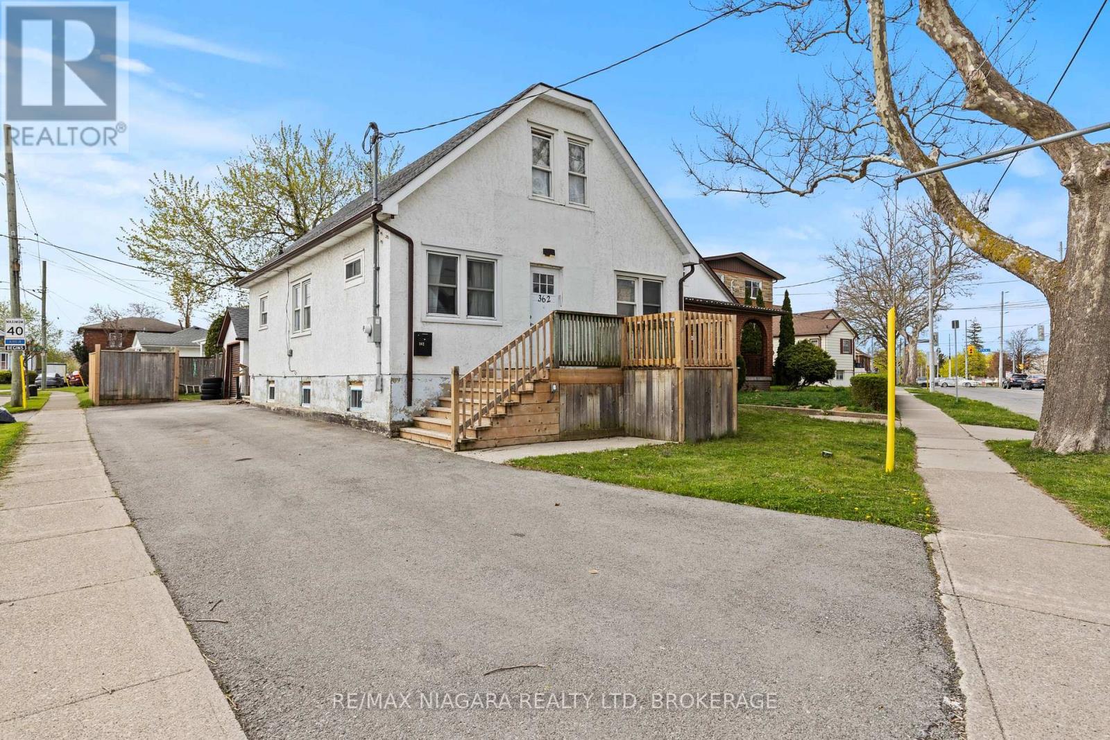 362 CARLTON STREET, St. Catharines, Ontario