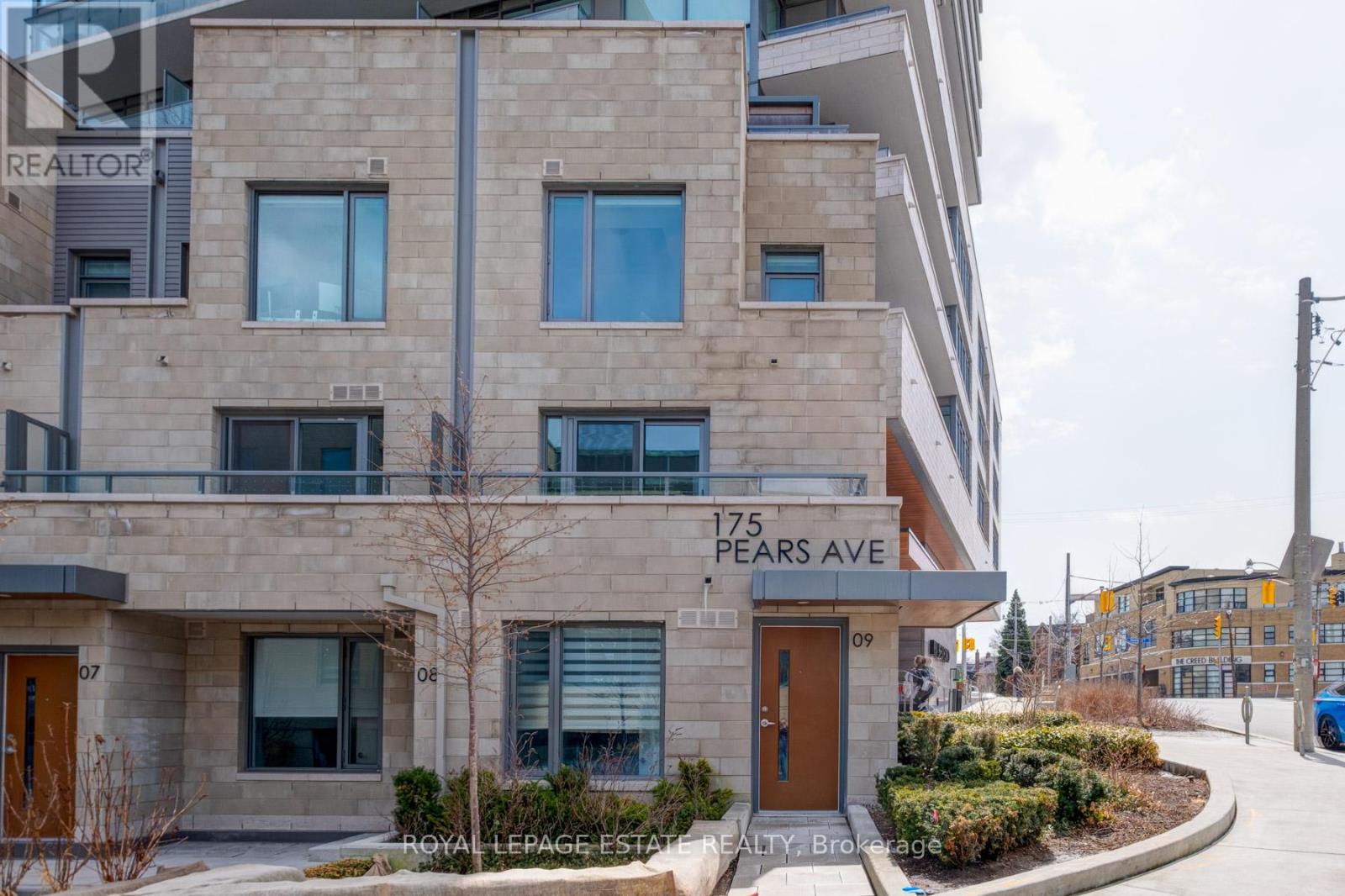 Property at TH9 - 175 PEARS AVENUE image 1