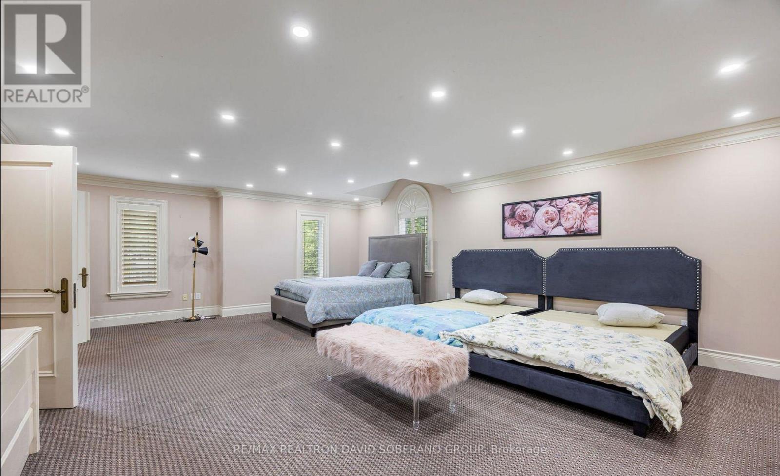 10 Bainbridge Avenue, Toronto, Ontario  M3H 2J7 - Photo 15 - C12325264