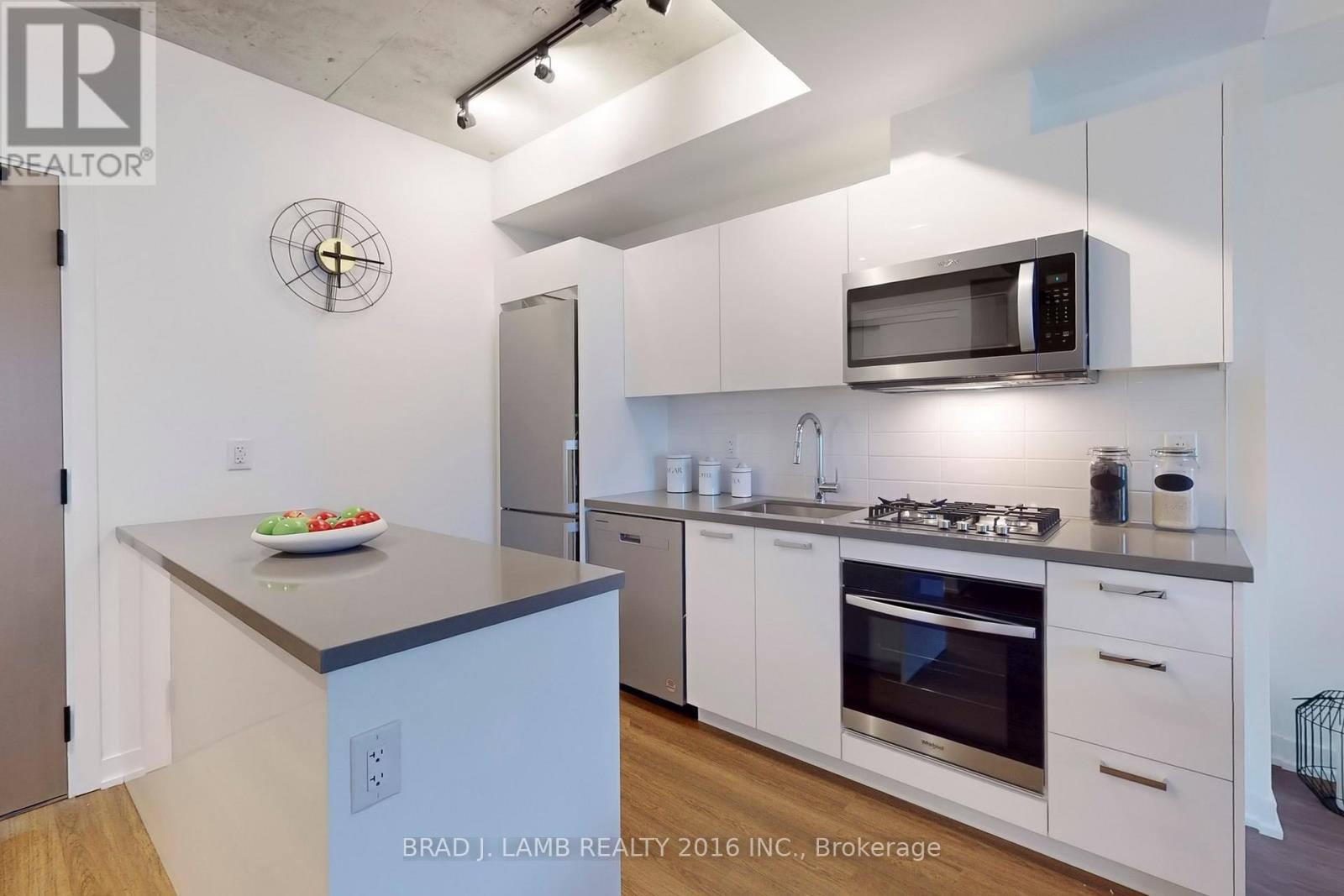 1203 - 195 Mccaul Street, Toronto, Ontario  M5T 0E5 - Photo 14 - C12325317