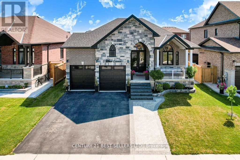 5 WOOD CRESCENT, Essa, Ontario