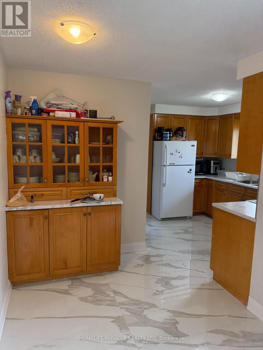 Property at 364 BROUSSEAU AVENUE image 2