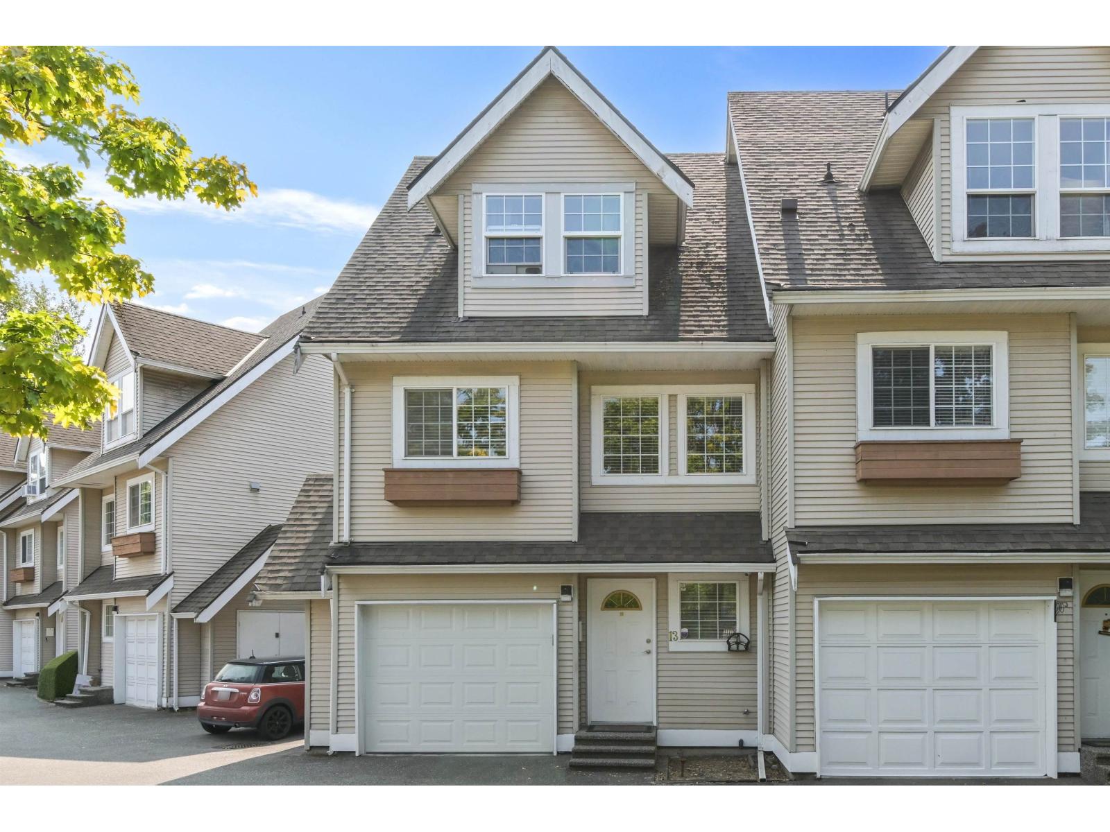 13 19948 WILLOUGHBY WAY, langley, British Columbia