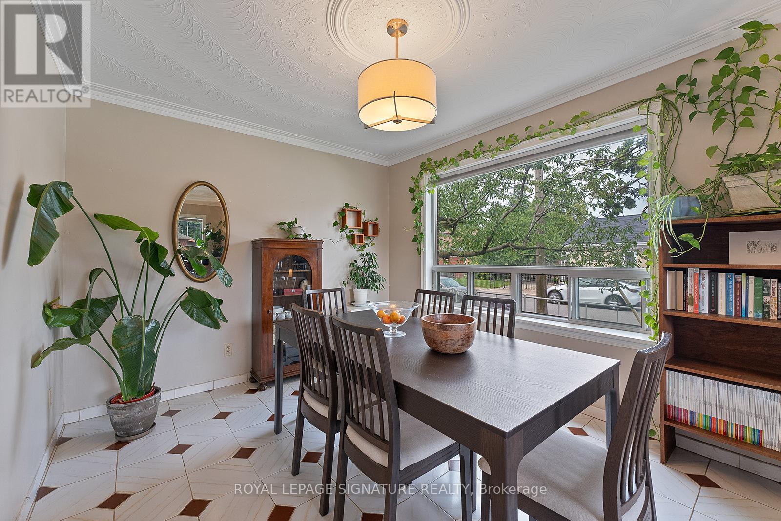 126 Harding Avenue, Toronto, Ontario  M6M 3A6 - Photo 13 - W12325293