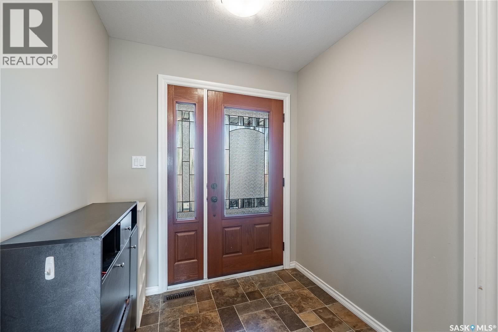 Property at 303 4000 Sandhill CRESCENT image 5
