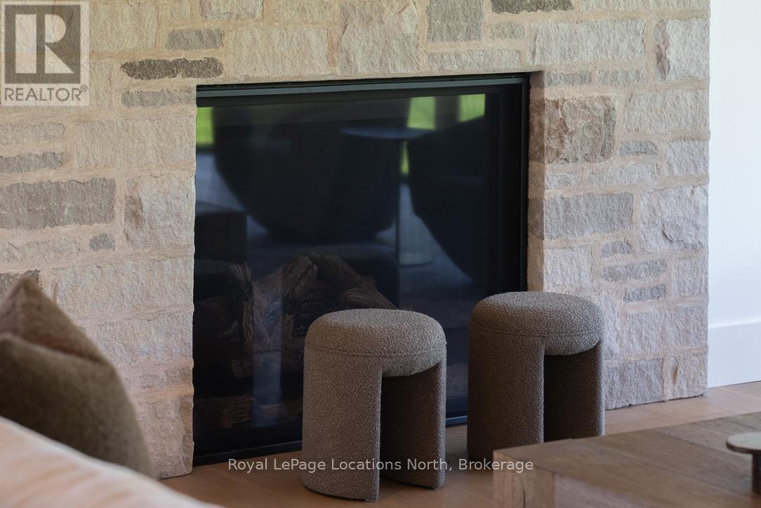 104 Maryward Crescent, Blue Mountains, Ontario  N0H 1J0 - Photo 17 - X12293188