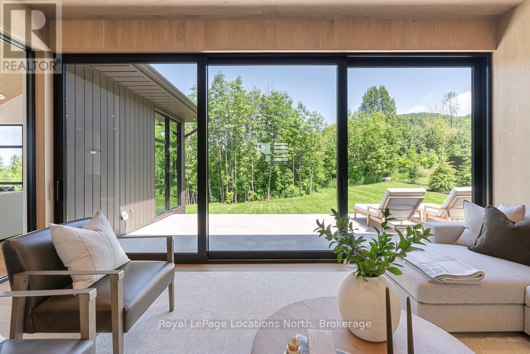 104 Maryward Crescent, Blue Mountains, Ontario  N0H 1J0 - Photo 22 - X12293188