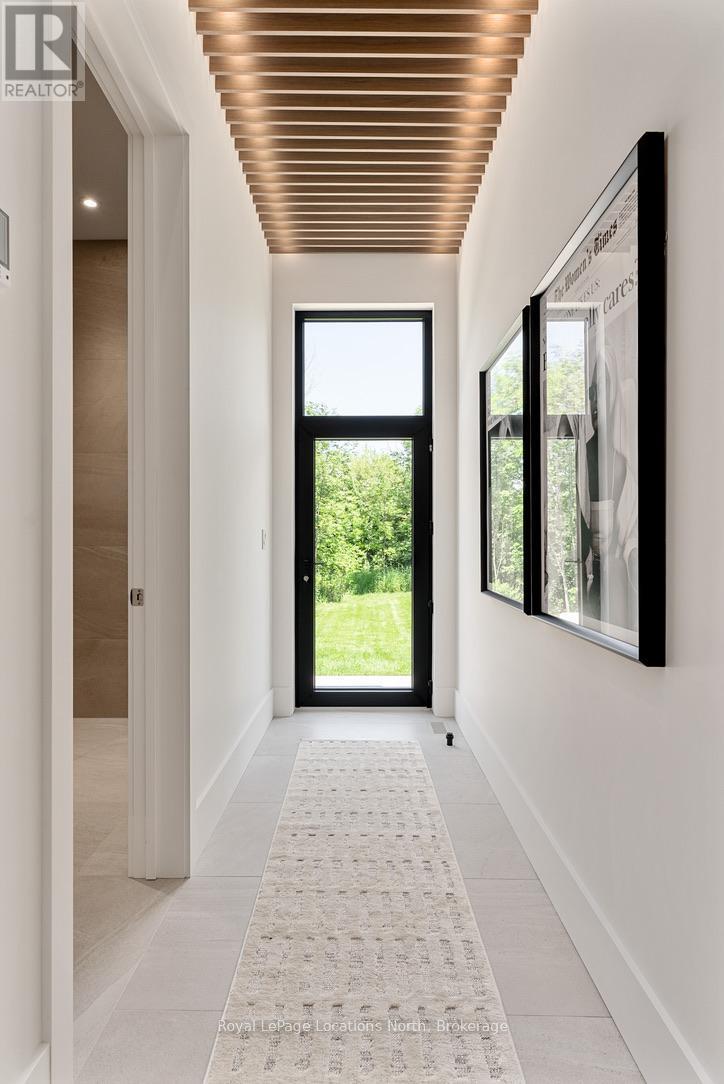 104 Maryward Crescent, Blue Mountains, Ontario  N0H 1J0 - Photo 27 - X12293188