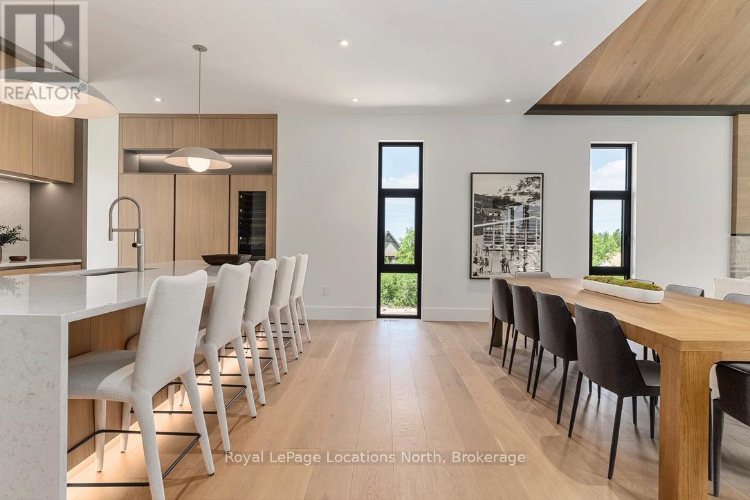 104 Maryward Crescent, Blue Mountains, Ontario  N0H 1J0 - Photo 7 - X12293188