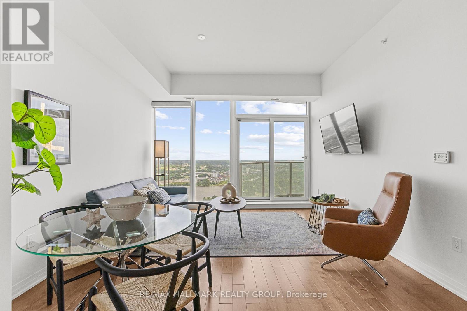 Property at 4005 - 805 CARLING AVENUE image 5