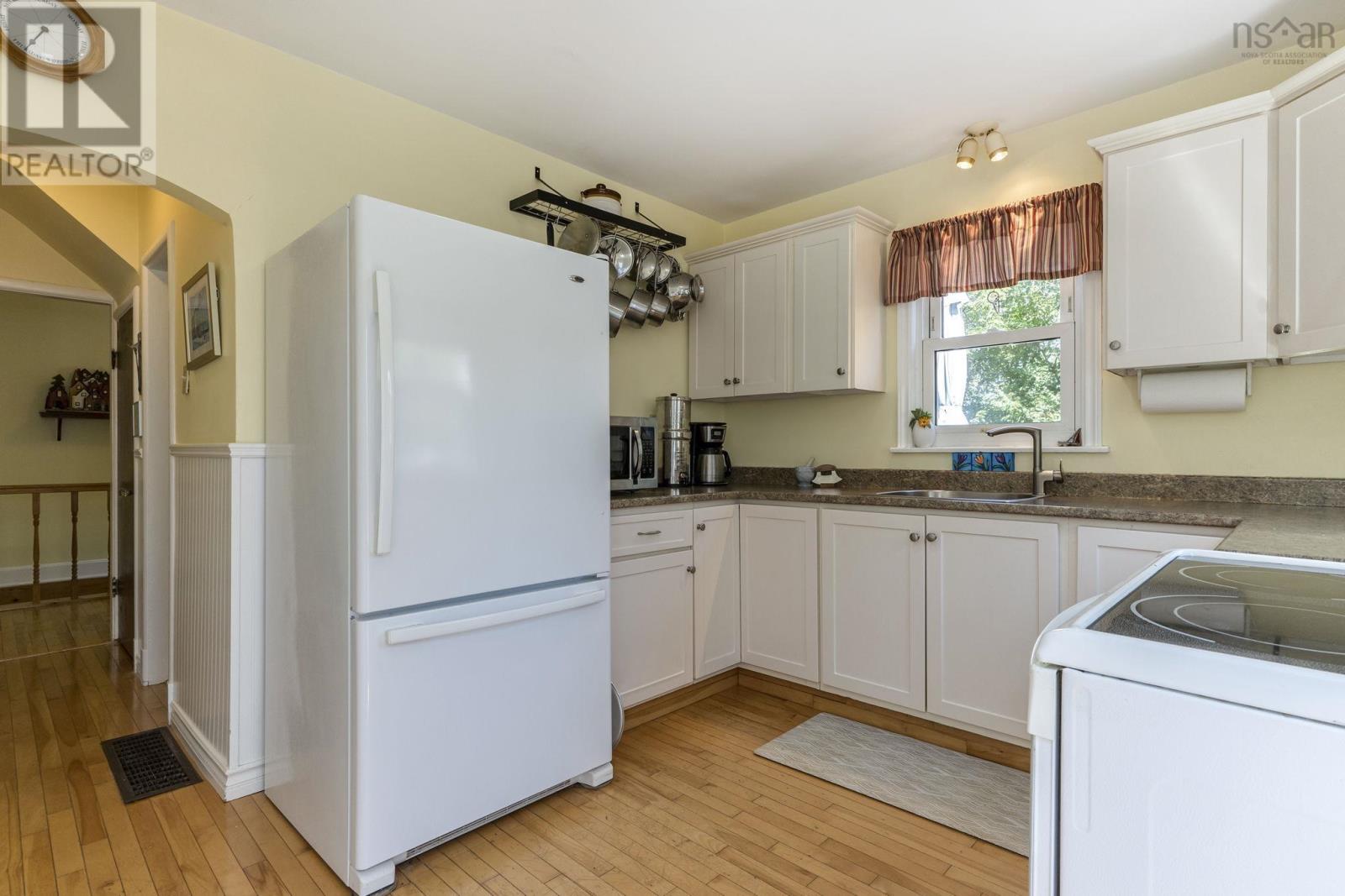 50 Fenwood Road, Halifax, Nova Scotia  B3N 1G8 - Photo 13 - 202517489