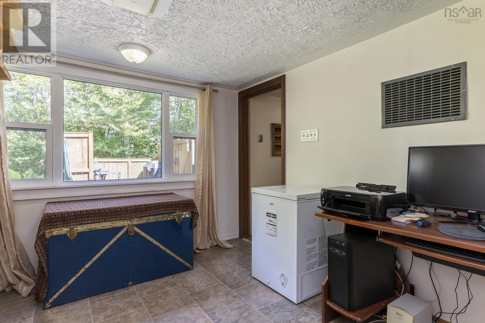 50 Fenwood Road, Halifax, Nova Scotia  B3N 1G8 - Photo 25 - 202517489