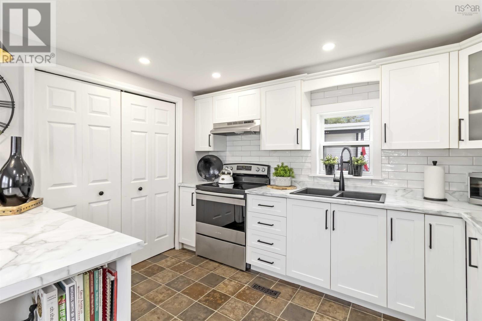 1108 Susan Drive, Beaver Bank, Nova Scotia  B4E 1P1 - Photo 10 - 202518104