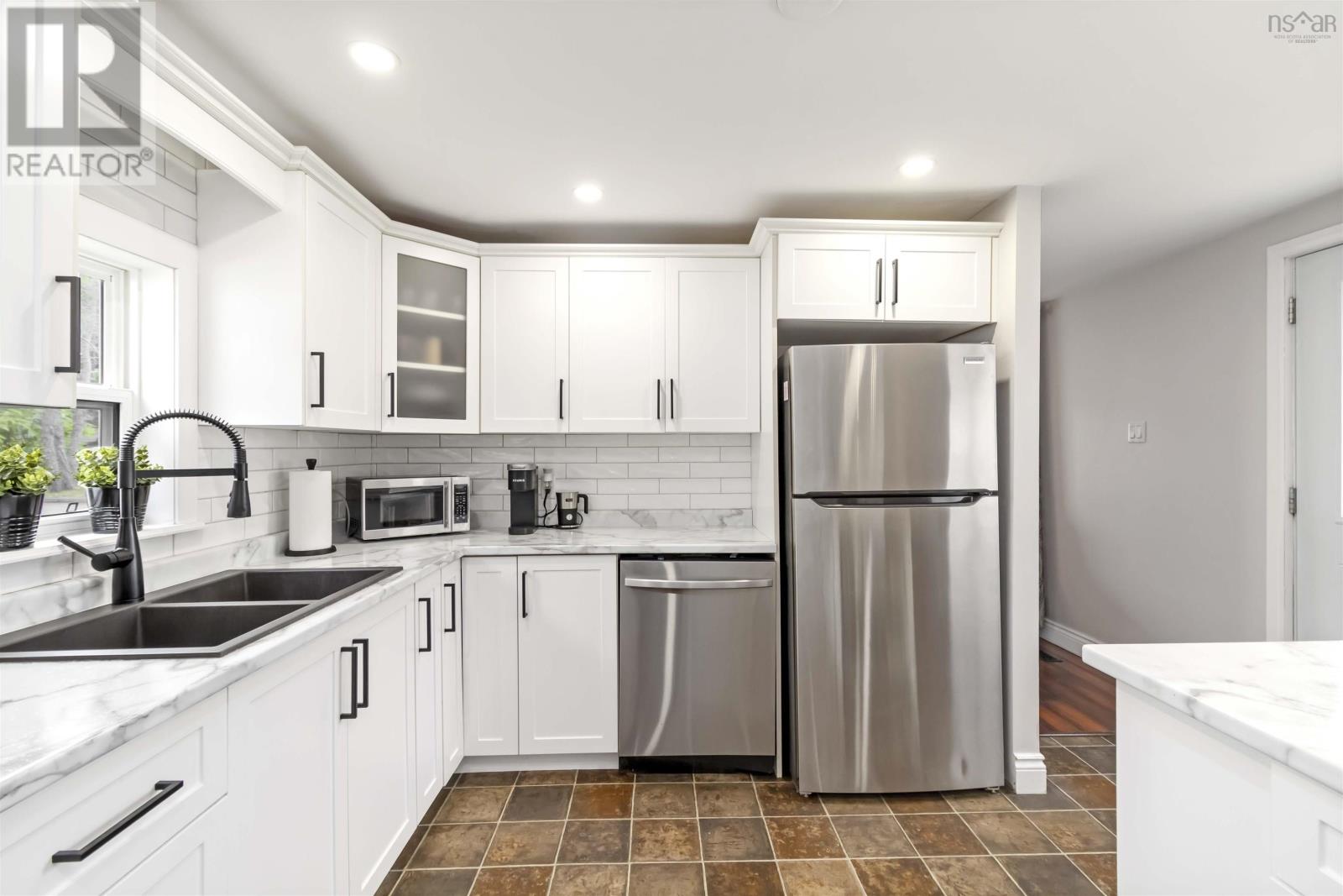 1108 Susan Drive, Beaver Bank, Nova Scotia  B4E 1P1 - Photo 11 - 202518104