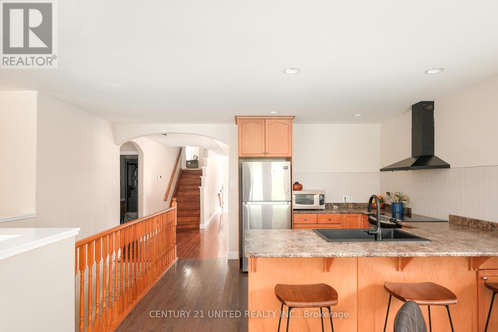 1855 Giles Avenue, Peterborough, Ontario  K9K 2P4 - Photo 7 - X12325599