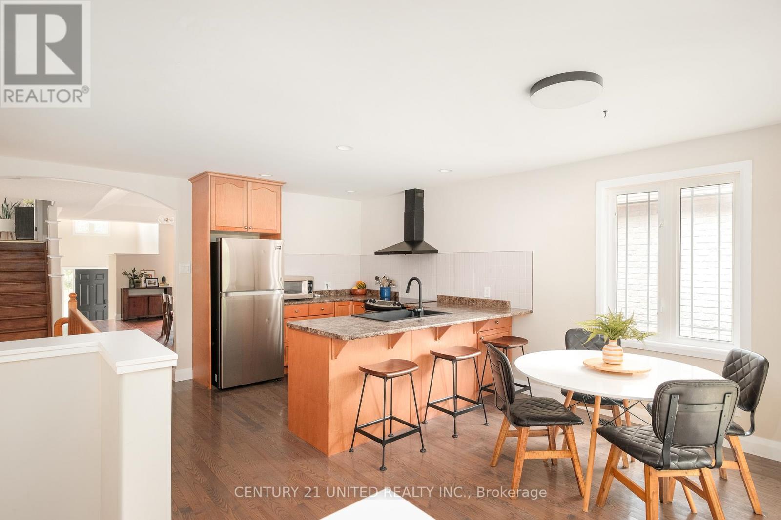 1855 Giles Avenue, Peterborough, Ontario  K9K 2P4 - Photo 8 - X12325599