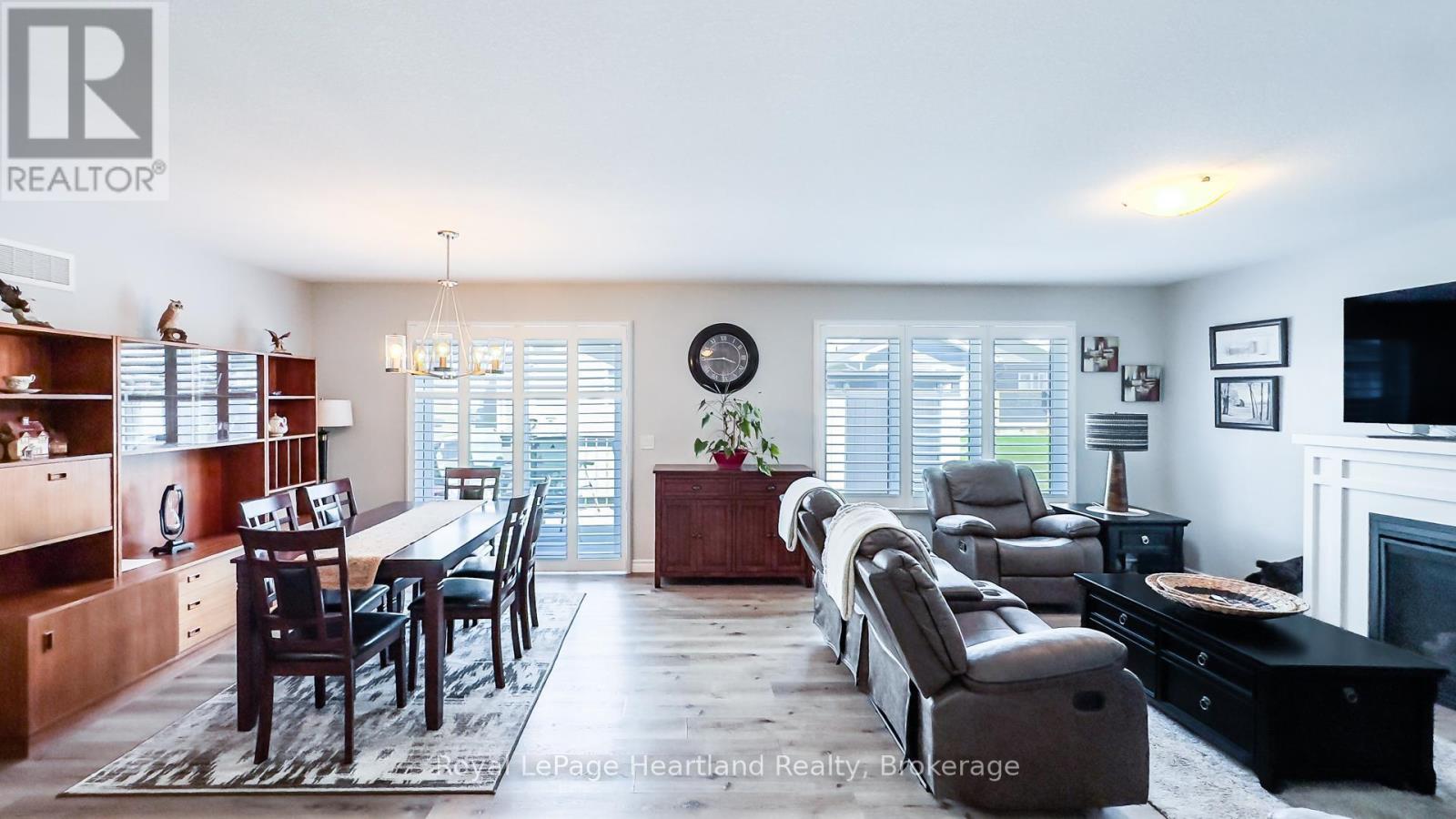 94 Lake Breeze Drive, Ashfield-Colborne-Wawanosh, Ontario  N7A 0B9 - Photo 19 - X12325498