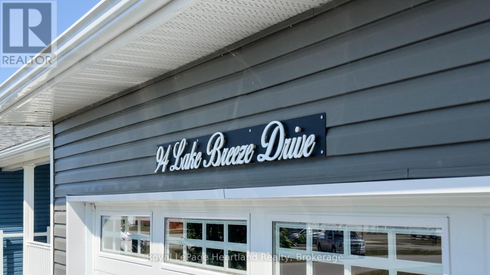 94 Lake Breeze Drive, Ashfield-Colborne-Wawanosh, Ontario  N7A 0B9 - Photo 38 - X12325498