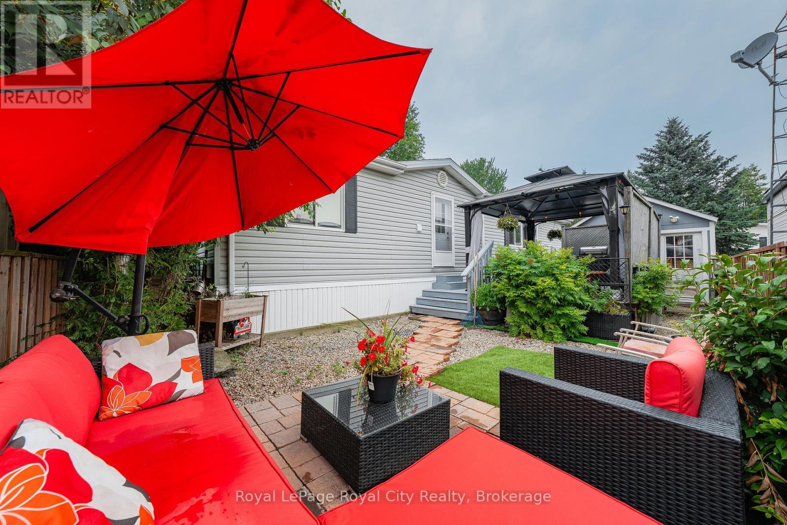 6 Water Street, Puslinch, Ontario  N1H 6H9 - Photo 29 - X12325592