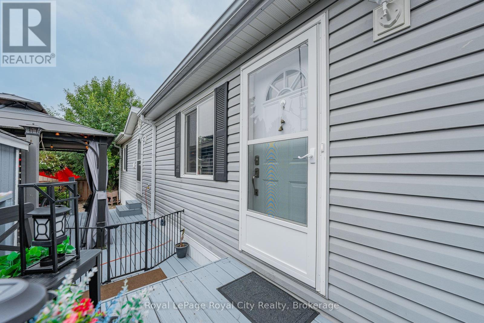 6 Water Street, Puslinch, Ontario  N1H 6H9 - Photo 5 - X12325592