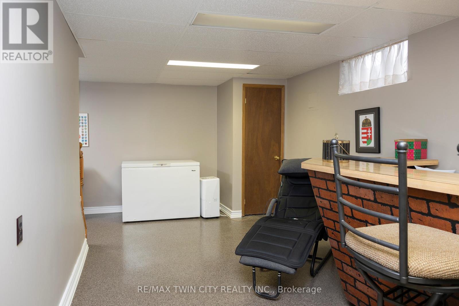 331 Middle Townline Road, Brant, Ontario  N0E 1E0 - Photo 41 - X12324118