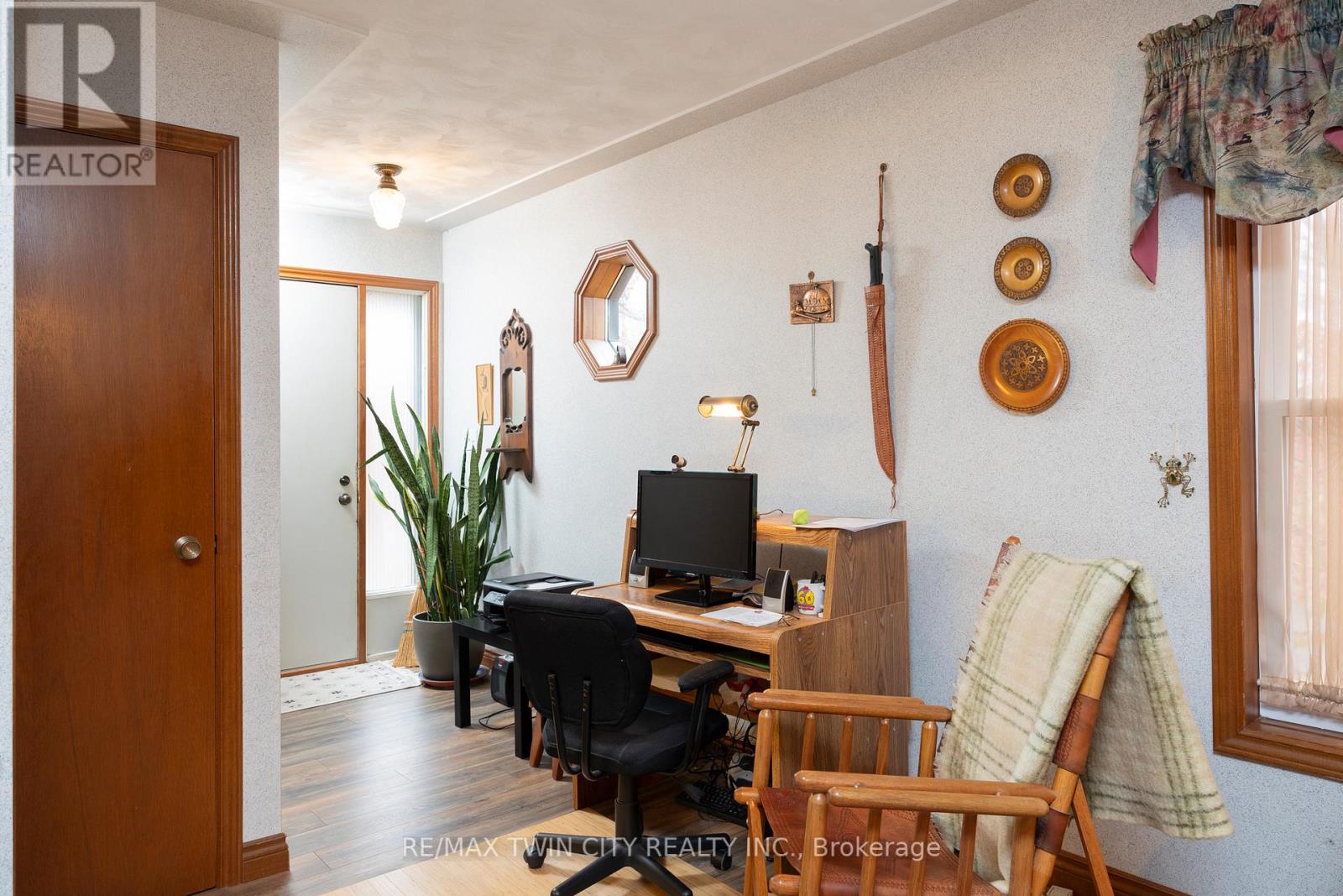 331 Middle Townline Road, Brant, Ontario  N0E 1E0 - Photo 37 - X12324118