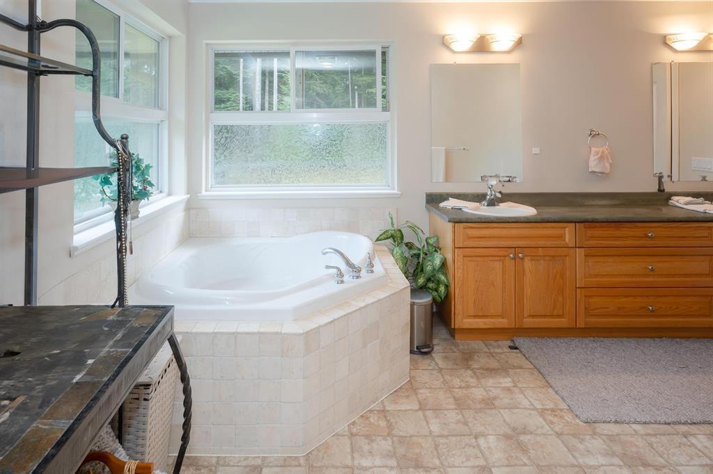 12236 Powell Street, Mission, British Columbia  V4S 1C1 - Photo 20 - R3032364