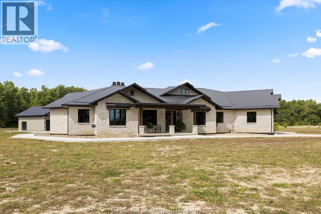 2075 Arner Townline, Harrow, Ontario  N9Y 2E4 - Photo 1 - 25019780