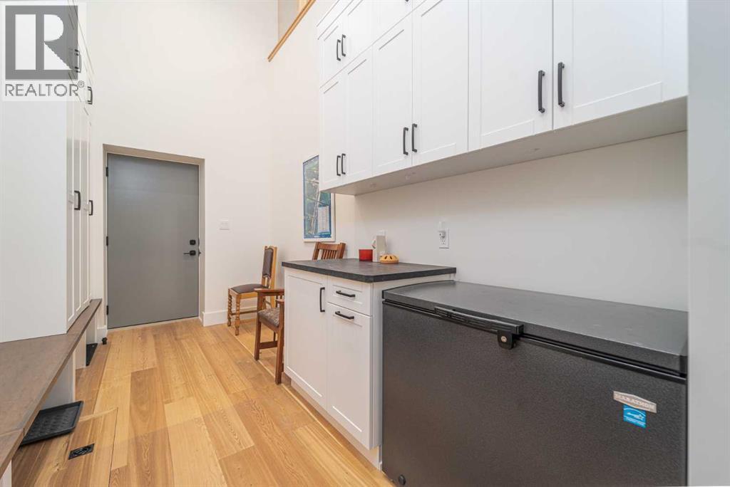 8938 24 Avenue, Coleman, Alberta  T0K 0M0 - Photo 47 - A2225973