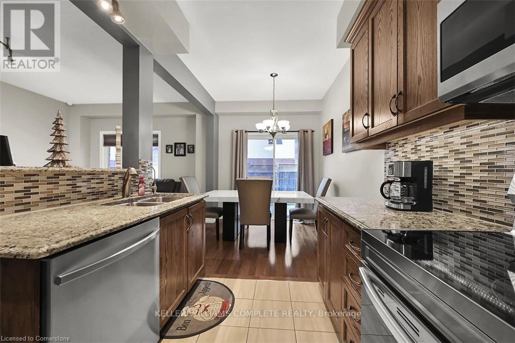 35 Willowbanks Terrace, Hamilton, Ontario  L8E 0C3 - Photo 7 - X12325456