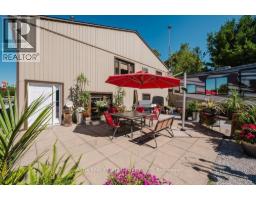 9450 Longwoods ROAD, Chatham, Ontario