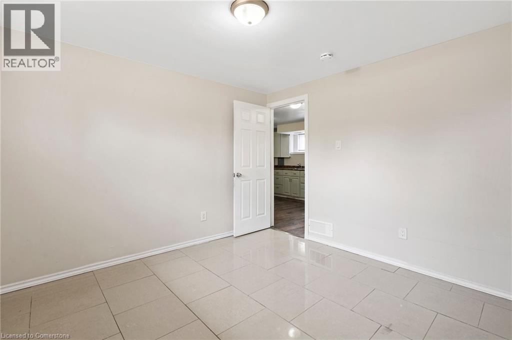 Photo 22 of 35 for 1151 Lancaster Street