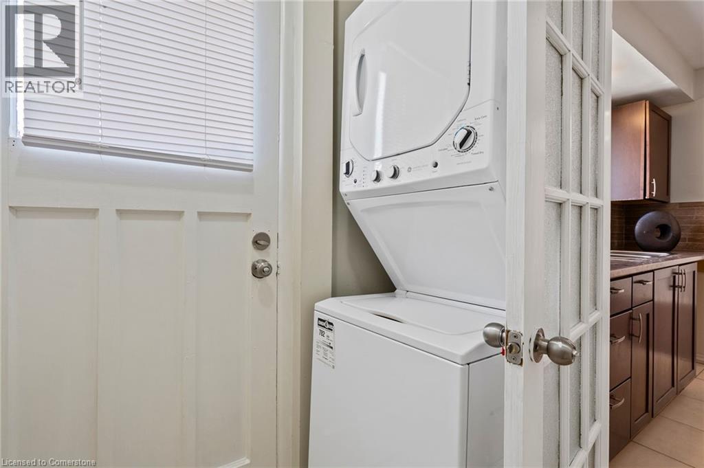 Photo 27 of 35 for 1151 Lancaster Street