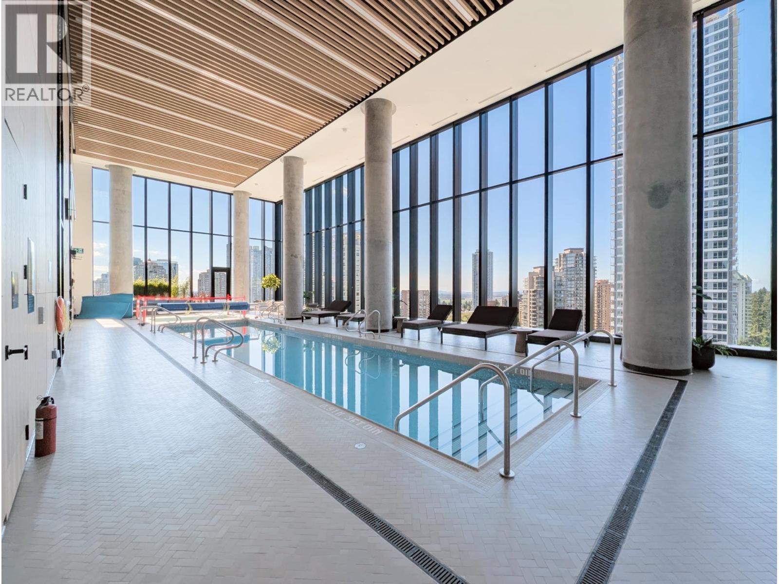 2502 5987 Wilson Avenue, Burnaby, British Columbia  V5H 0L7 - Photo 1 - R3033480