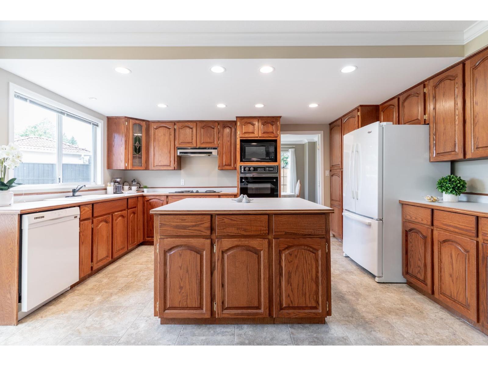 8841 158 Street, Surrey, British Columbia  V4N 2Y7 - Photo 18 - R3033317