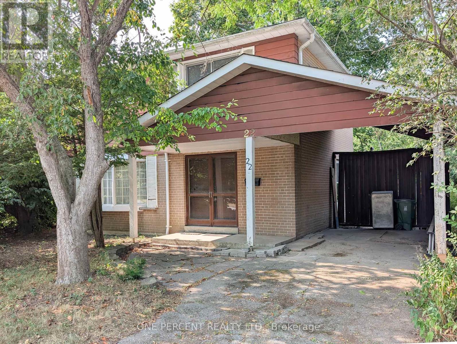 Property at 22 GLENEAGLE CRESCENT image 2
